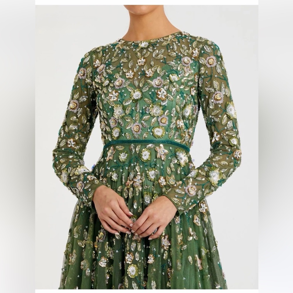 Mac Duggal Green Embellished Long Sleeve A Line Gown - Picture 3 of 9